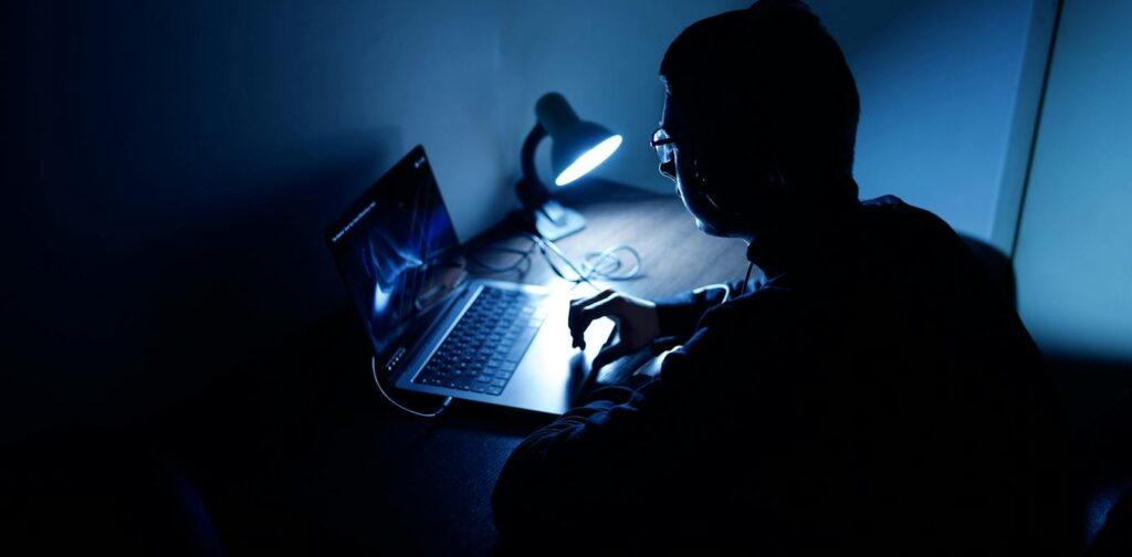 Are autistic people more vulnerable to extremist content?