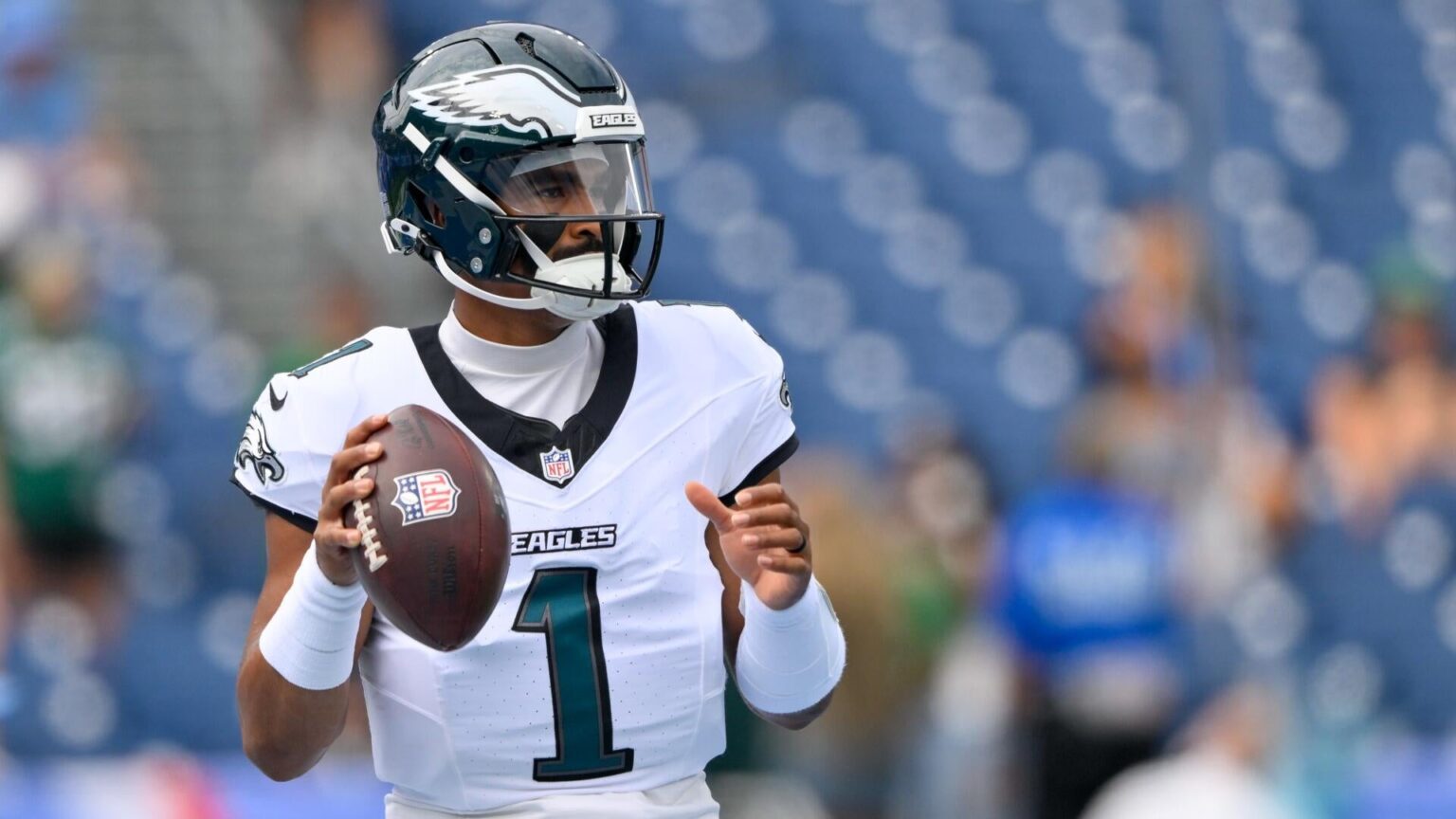 ‘Monday Night Football’ prediction, odds, spread, time: Eagles vs. Bears picks from expert on a 31-18 roll