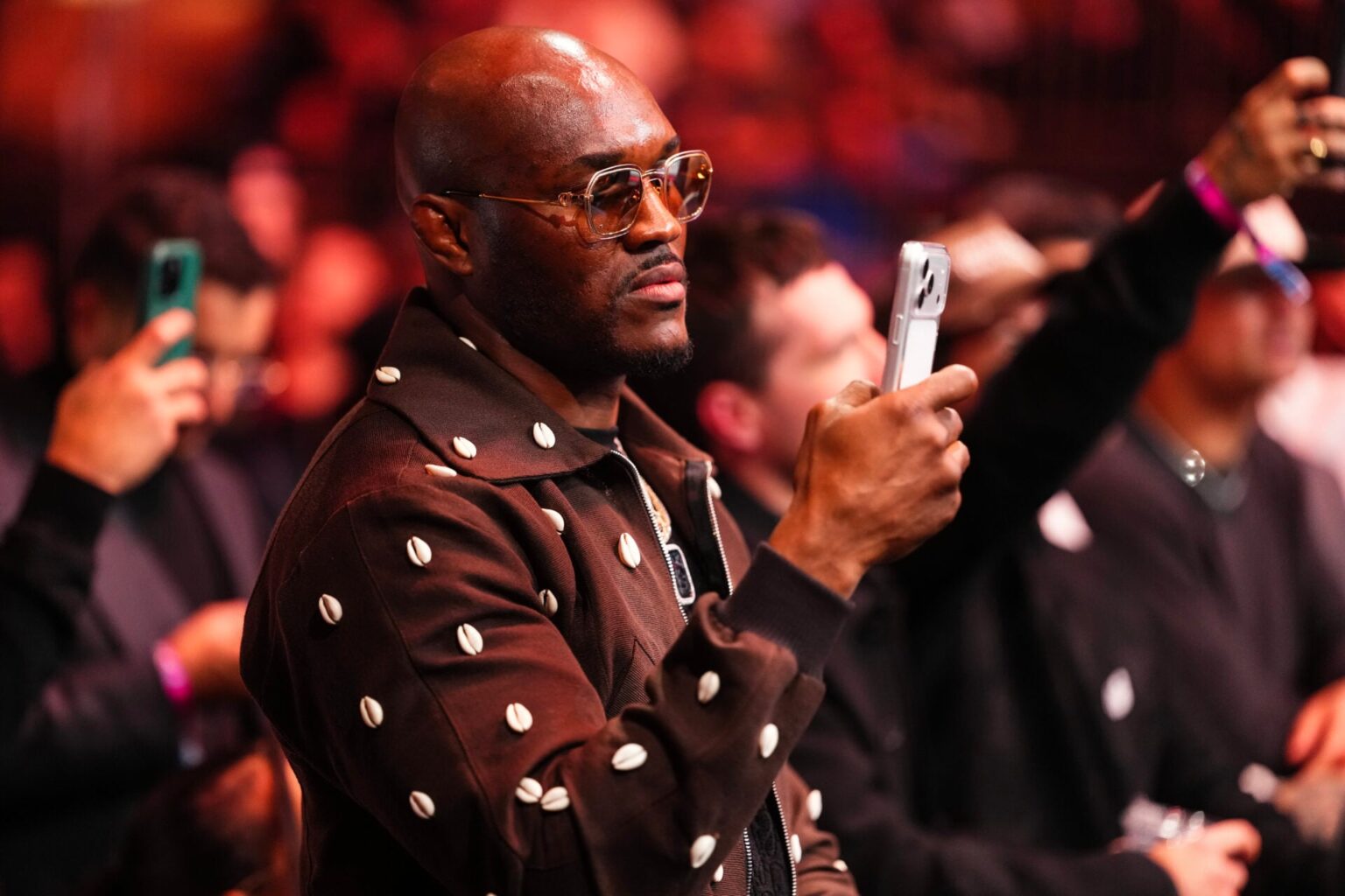 UFC legend Kamaru Usman open to fight with YouTube star KSI amid uncertainty over return UFC legend Kamaru Usman open to fight with YouTube star KSI amid uncertainty over return