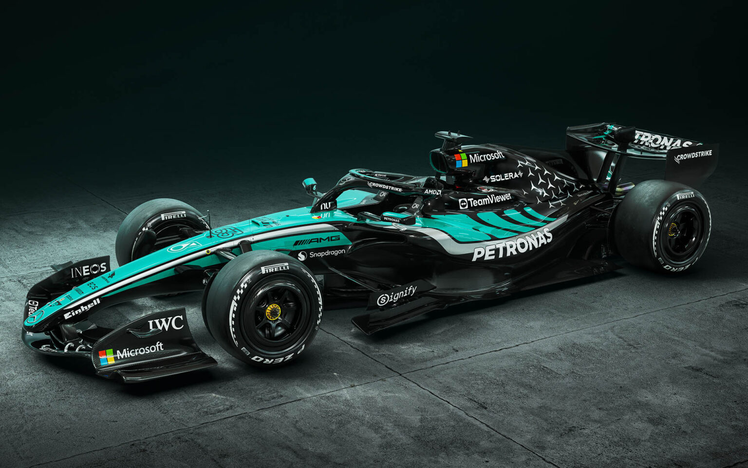 Mercedes F1 dévoile une livrée spéciale pour la Malaisie et confirme de grosses évolutions pour la W17