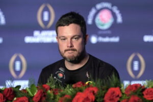 Dan Lanning Gives Fresh Update on Dante Moore’s Injury Ahead of UCLA Game