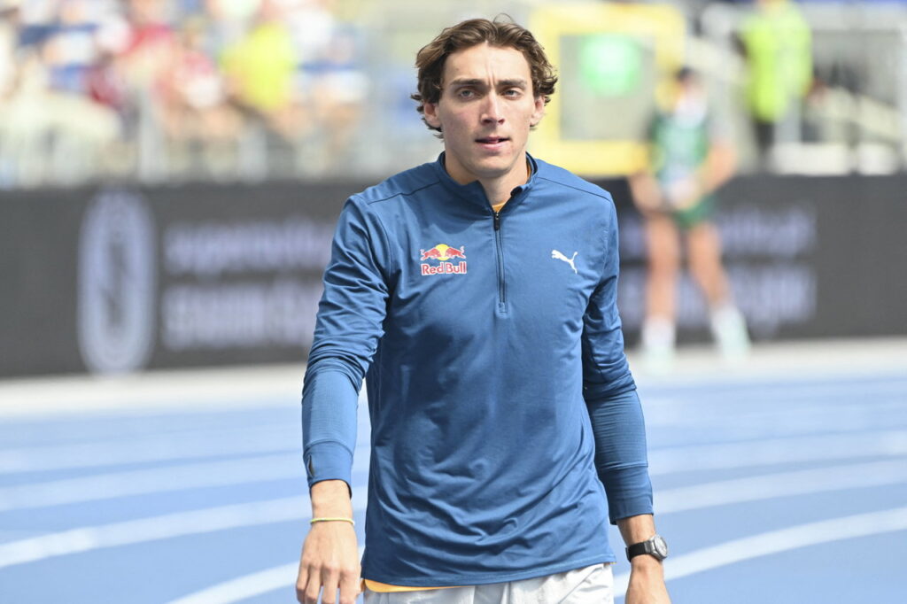 Mondo Duplantis Takes Track and Field Break for Injury Recovery Following Multiple Setbacks Mondo Duplantis Takes Track and Field Break for Injury Recovery Following Multiple Setbacks