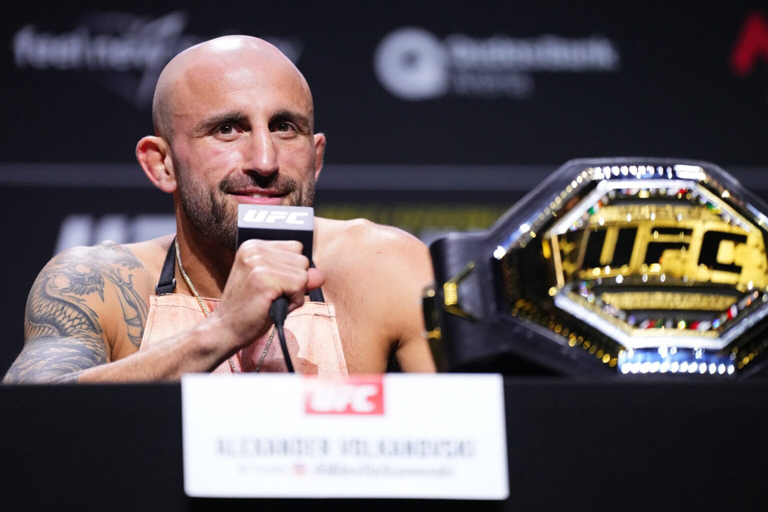 Alexander Volkanovski-headlined UFC 333 card seemingly complete with 14th fight added