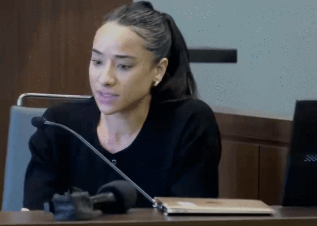 Tyreek Hill’s wife details abuse allegations in civil trial as Chiefs mull reunion