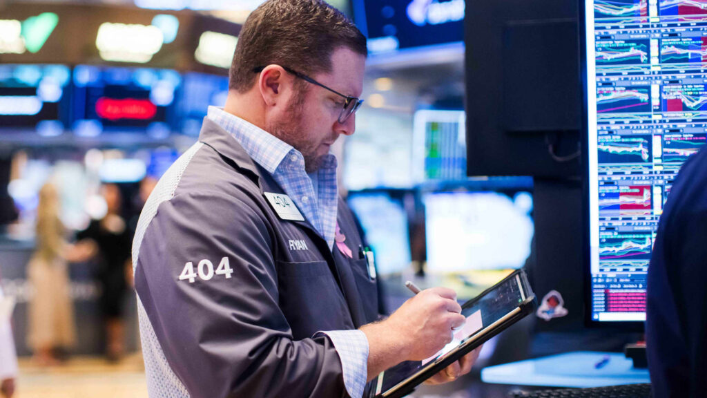 Chart: A look at the S&P 500’s remarkable and defiant trip to a new record Chart: A look at the S&P 500’s remarkable and defiant trip to a new record