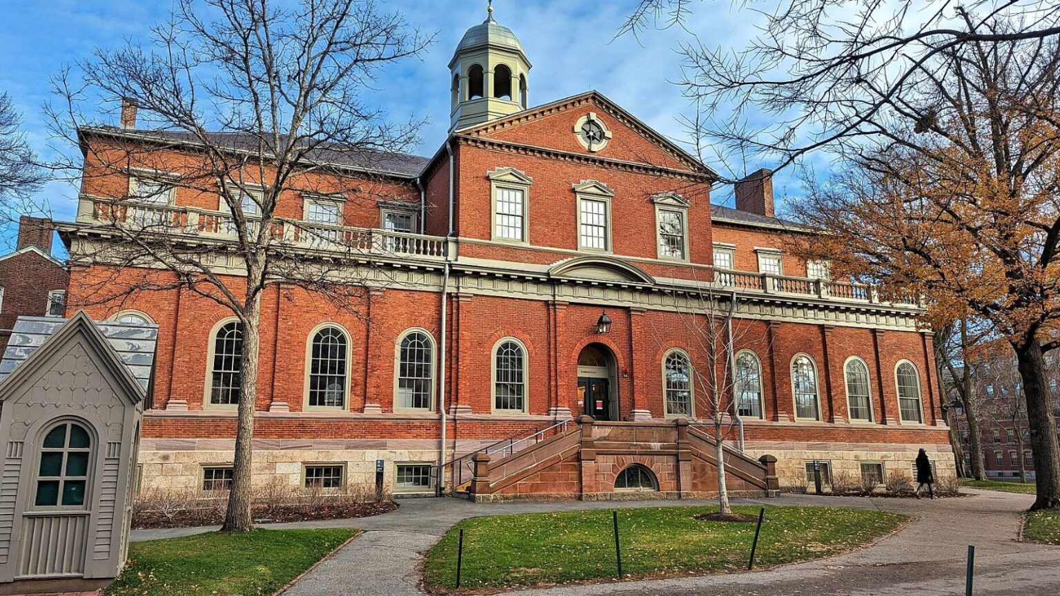 Why Harvard, MIT and 7 other US universities face a federal probe over J-1 visas Why Harvard, MIT and 7 other US universities face a federal probe over J-1 visas