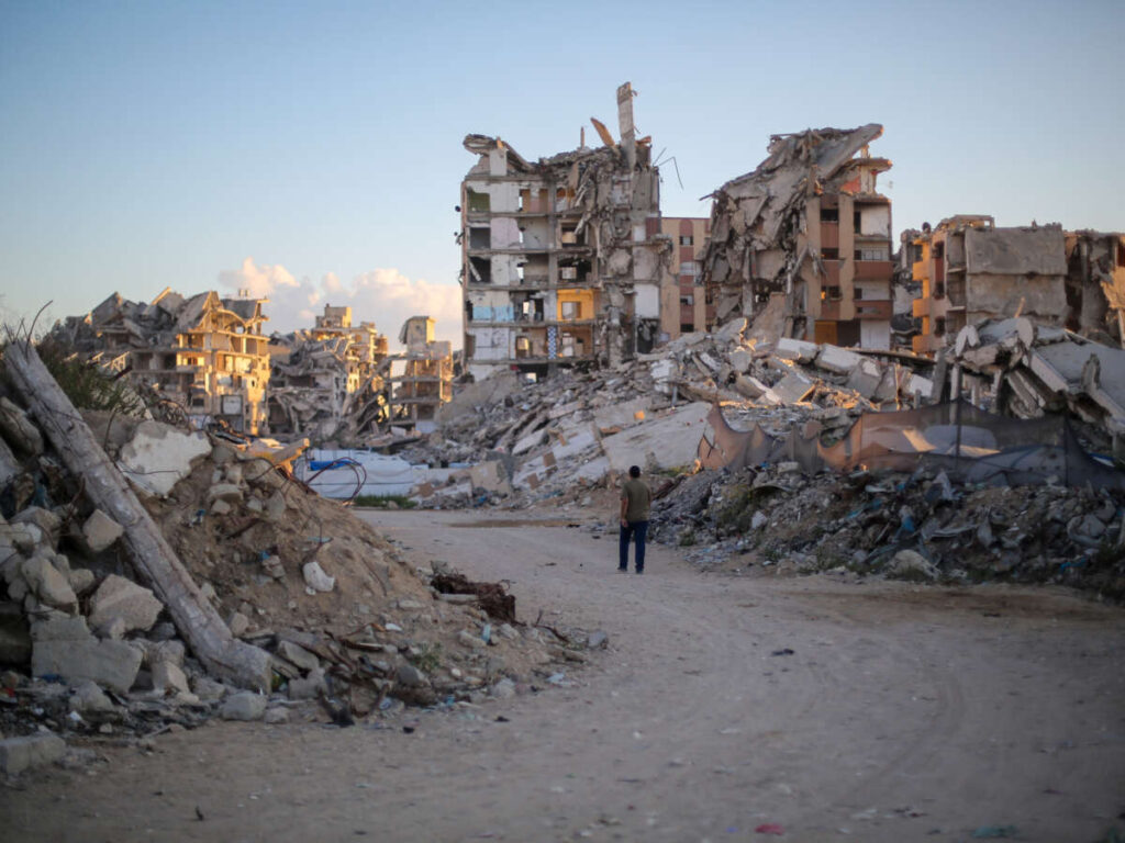 A Shadow of Fear Hangs Over Gazans Amid Israeli Defense Minister’s Threats
