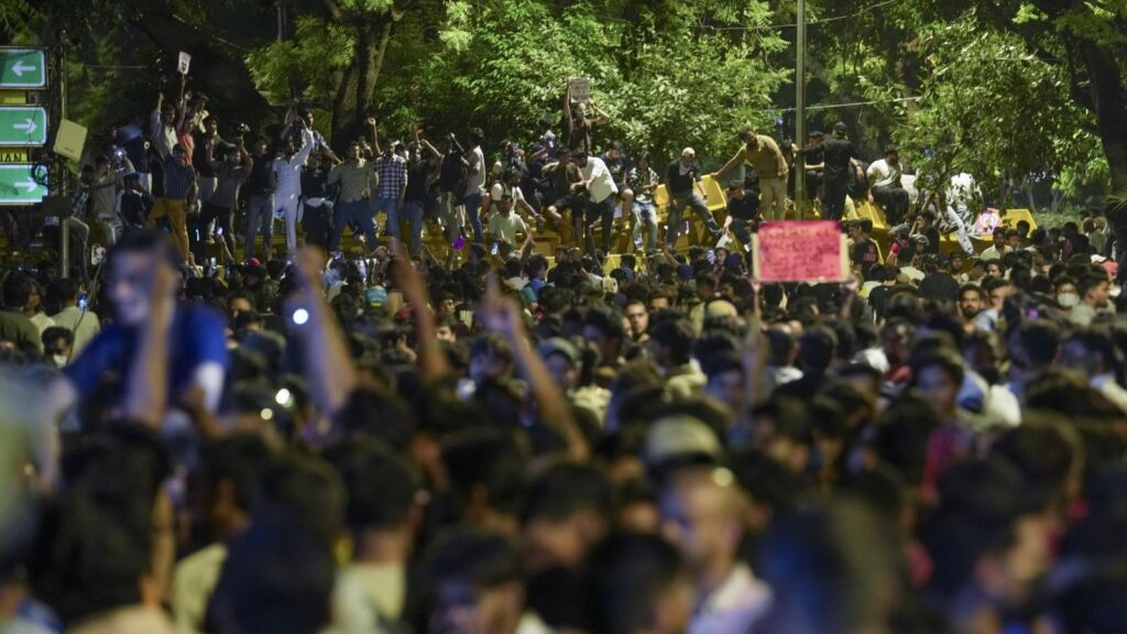 Fortress Delhi: Jantar Mantar wears deserted look as Dipke, four former CMs among 7,000 protesters detained