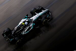 Mercedes leans towards upgrade for both cars in Austin