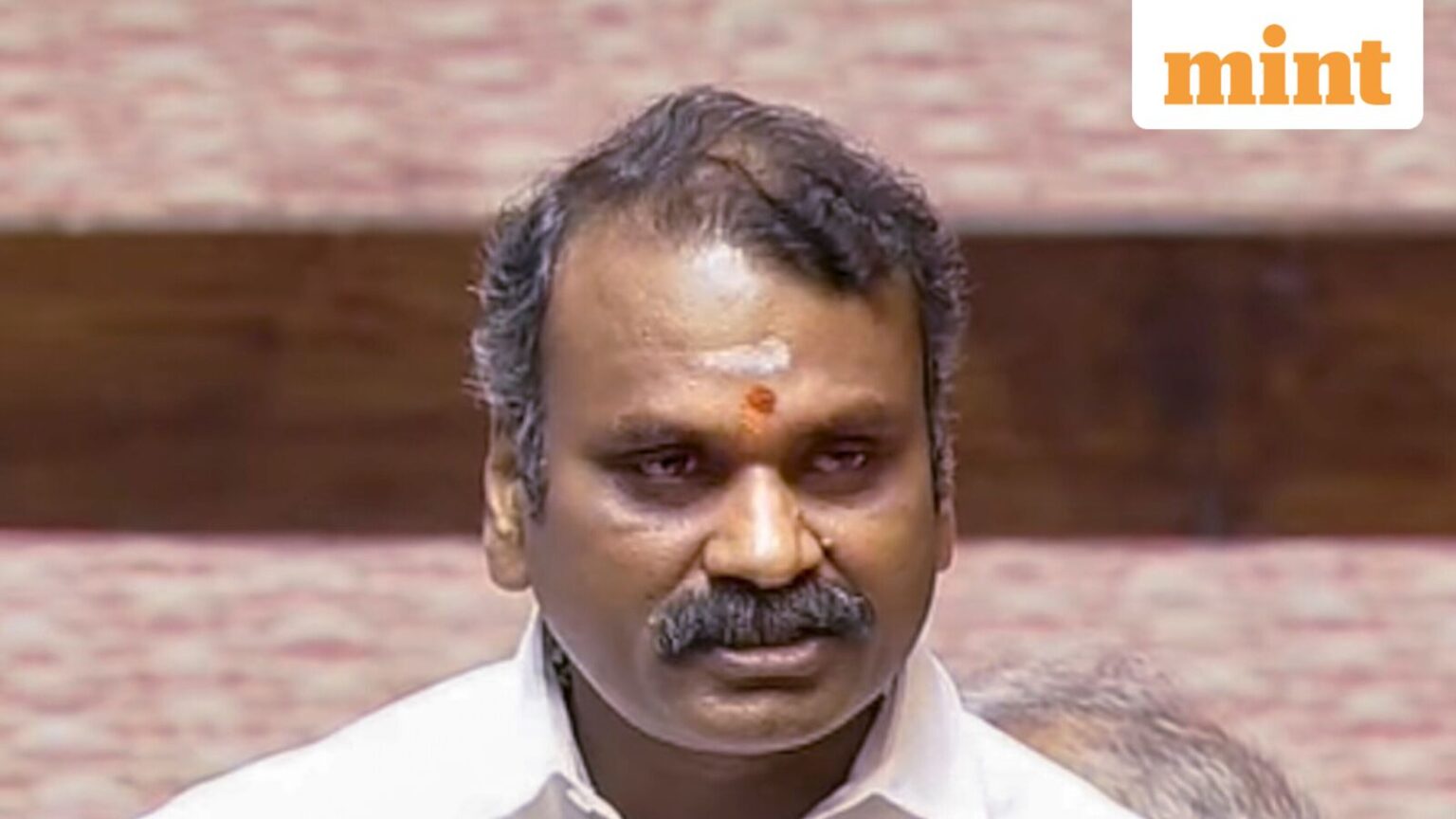 Who is L Murugan? From son of daily-wage labourers to MoS, why his resignation fuels cabinet reshuffle buzz Who is L Murugan? From son of daily-wage labourers to MoS, why his resignation fuels cabinet reshuffle buzz
