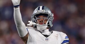 Cowboys injuries: DeMarvion Overshown, Cobie Durant DNP