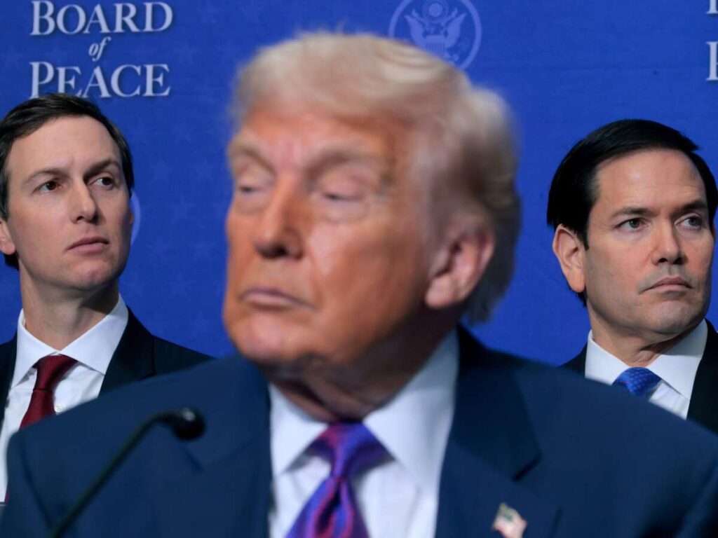 New Lawsuit Seeks to Oust Kushner From Envoy Position Amid Profit-Seeking New Lawsuit Seeks to Oust Kushner From Envoy Position Amid Profit-Seeking