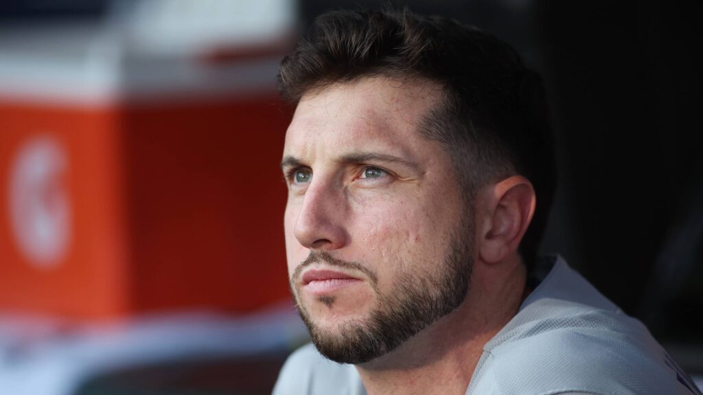 3 mistakes the Dodgers made with their money that cost them a chance at a three-peat 3 mistakes the Dodgers made with their money that cost them a chance at a three-peat