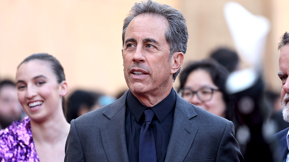 Jerry Seinfeld turns tables on radical anti-Israel agitators after chaotic Chicago stunt backfires Jerry Seinfeld turns tables on radical anti-Israel agitators after chaotic Chicago stunt backfires