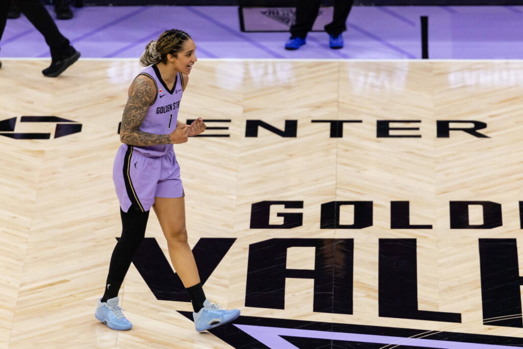 “Not Done Yet”: Gabby Williams Addresses Crowd Support After Valkyries Edge Past Dream in Game 1 Of the Finals “Not Done Yet”: Gabby Williams Addresses Crowd Support After Valkyries Edge Past Dream in Game 1 Of the Finals