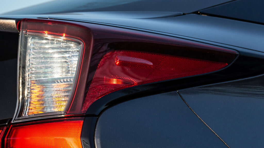Why Do Some Modern Cars Have Tiny Fins On The Taillight? Why Do Some Modern Cars Have Tiny Fins On The Taillight?