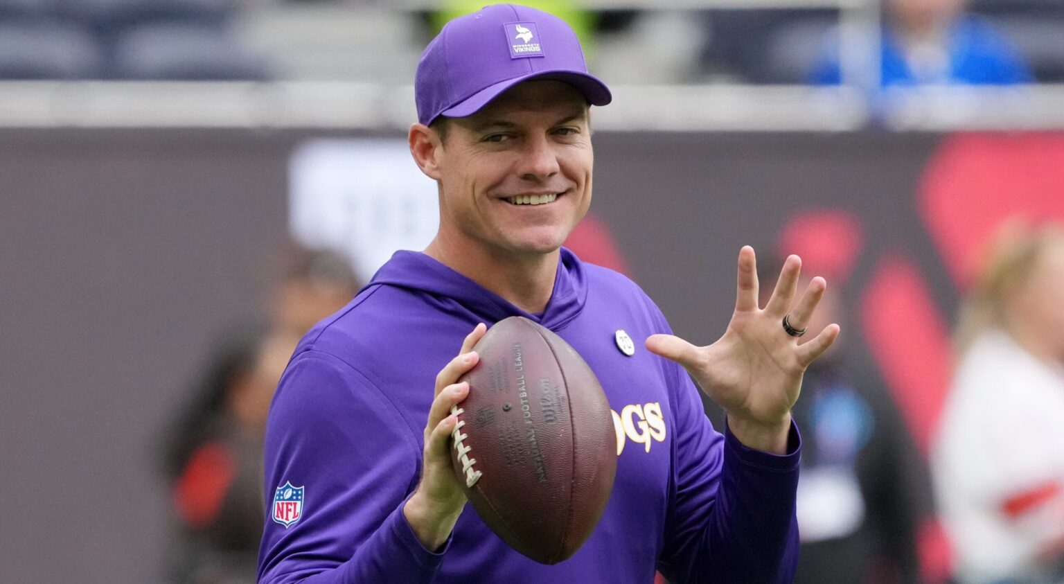 All of the Sudden, Sneaky Vikings QB Option Becomes an Option Yet Again