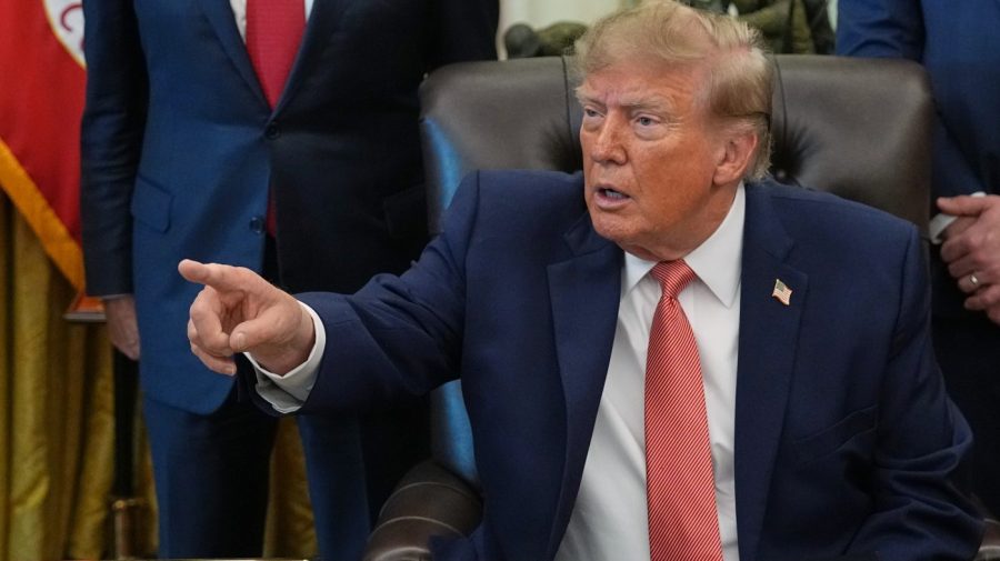 Trump approval at new lows in polling days before midterms Trump approval at new lows in polling days before midterms