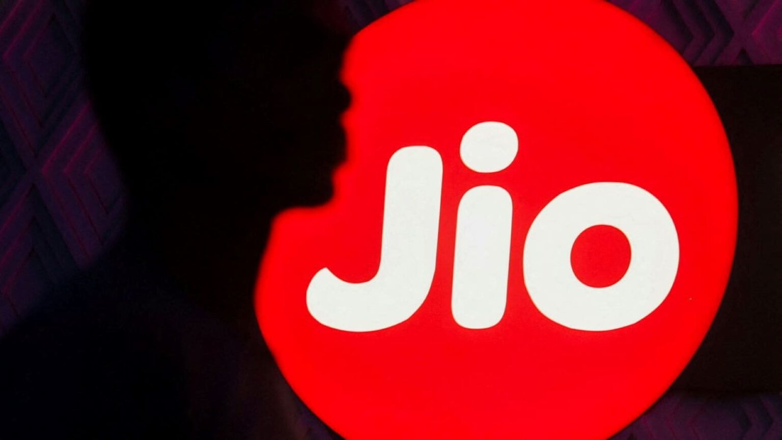 MarketSmith sees ARPU gains and broadband growth lifting Jio, Bharti Airtel earnings