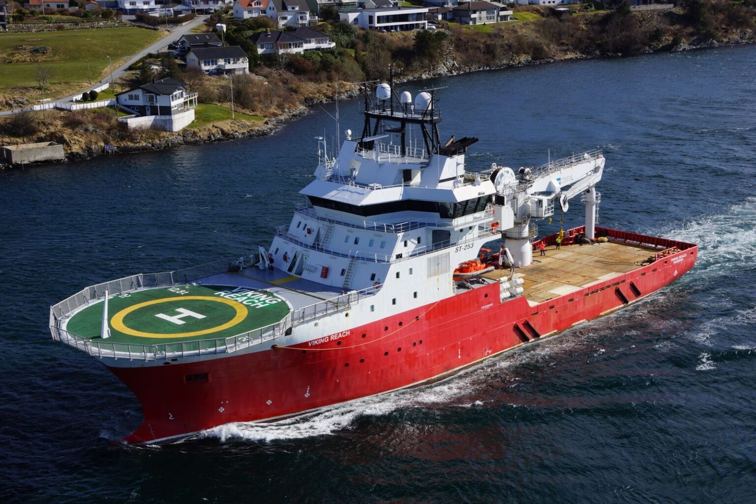 Reach Subsea and Eidesvik’s 2009-built IMR vessel delivered to new owners