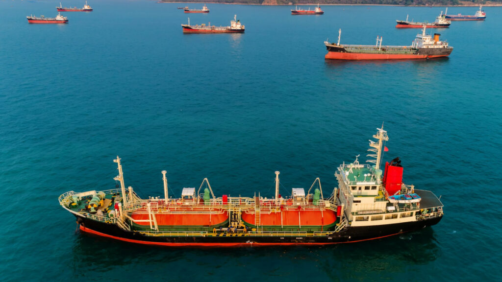 Diesel Drives India’s Fuel Export Windfall as Earnings Reach $12.6 Billion